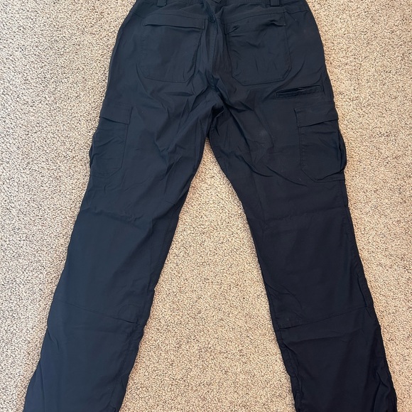 Duluth Trading Womens Dry on the Fly Bootcut Cargo Pants Ink Blue 10x31 - Picture 3 of 4